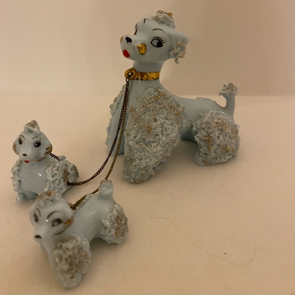 For the Love of Poodles-Vintage Ceramic Poodle Figurine - Picture 3 of 12